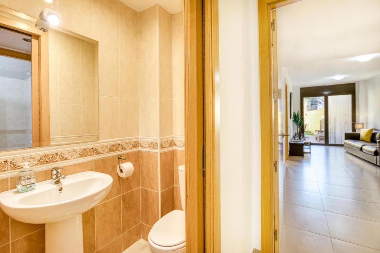 Ground Floor Apartment In Centre Of Torroella de Montgrí Exterior foto